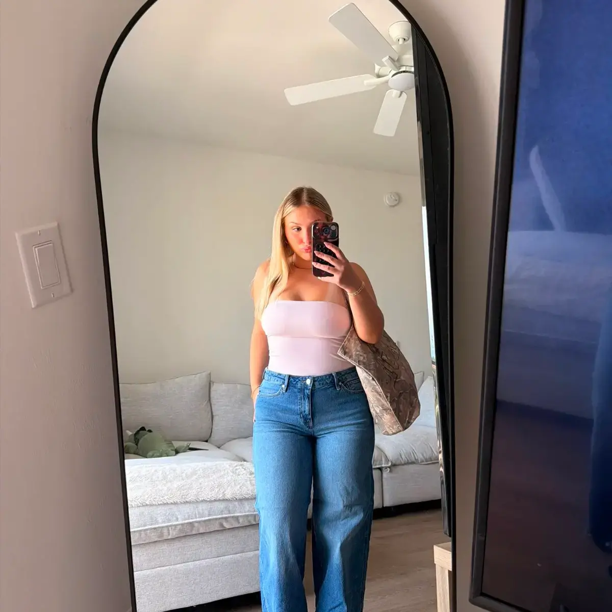 Dilama is Female Escorts. | Mississauga | Ontario | Canada | escortsaffair.com 