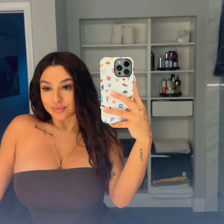 Sharon Leslie is Female Escorts. | Red Deer | Alberta | Canada | escortsaffair.com 