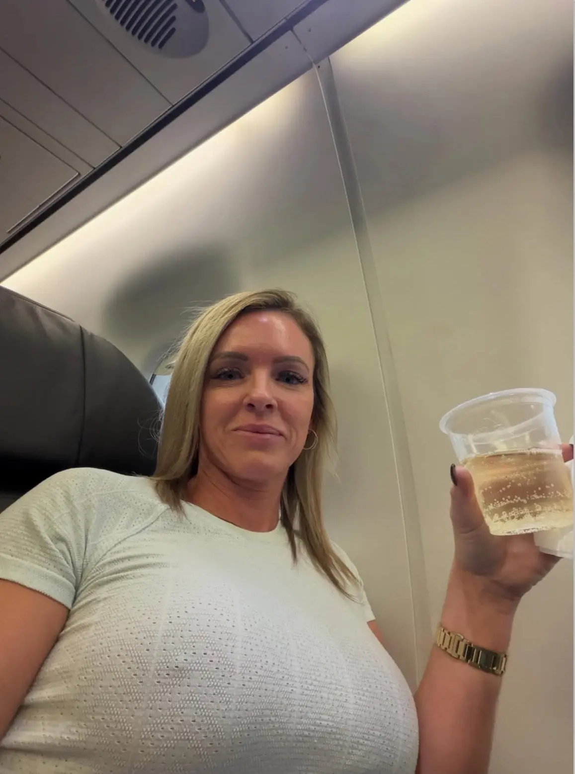 Hot cougar milf that will blow your mind 👅💦 In/OutCall/CarDate Passionate GFE. profile image