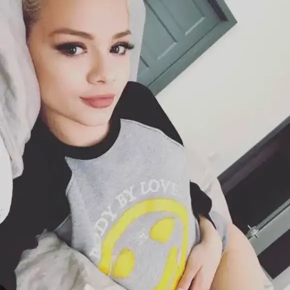 Emily is Female Escorts. | Abbotsford | British Columbia | Canada | escortsaffair.com 