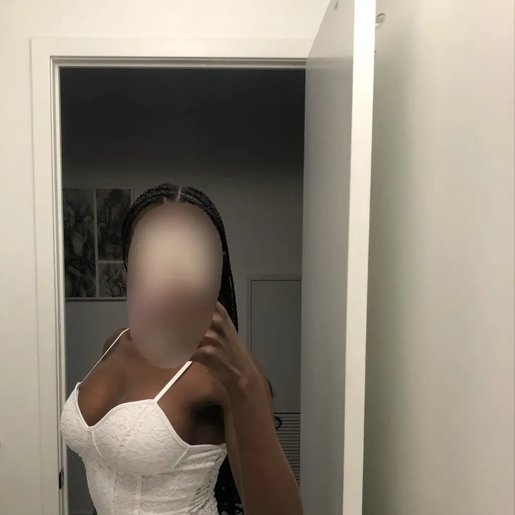 
                        Milan
                     is Female Escorts. | Thunder Bay | Ontario | Canada | escortsaffair.com 