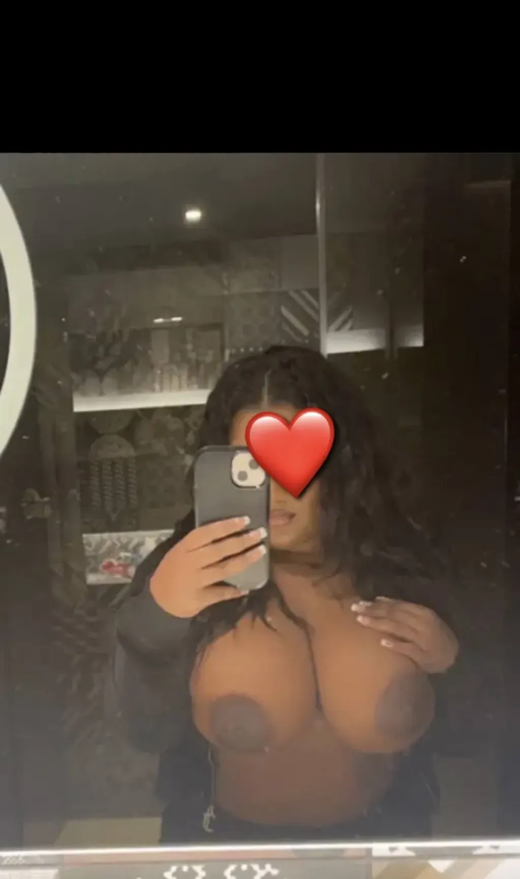 Une expérience pleine de douceur et de désir profile image