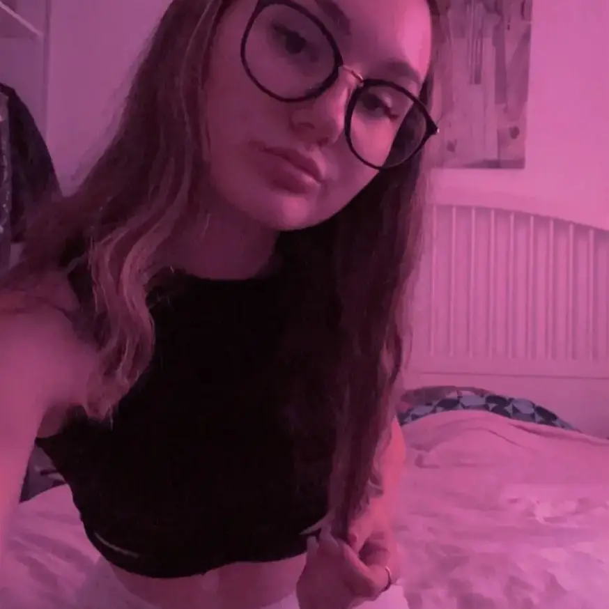 Dasha is Female Escorts. | Kamloops | British Columbia | Canada | escortsaffair.com 
