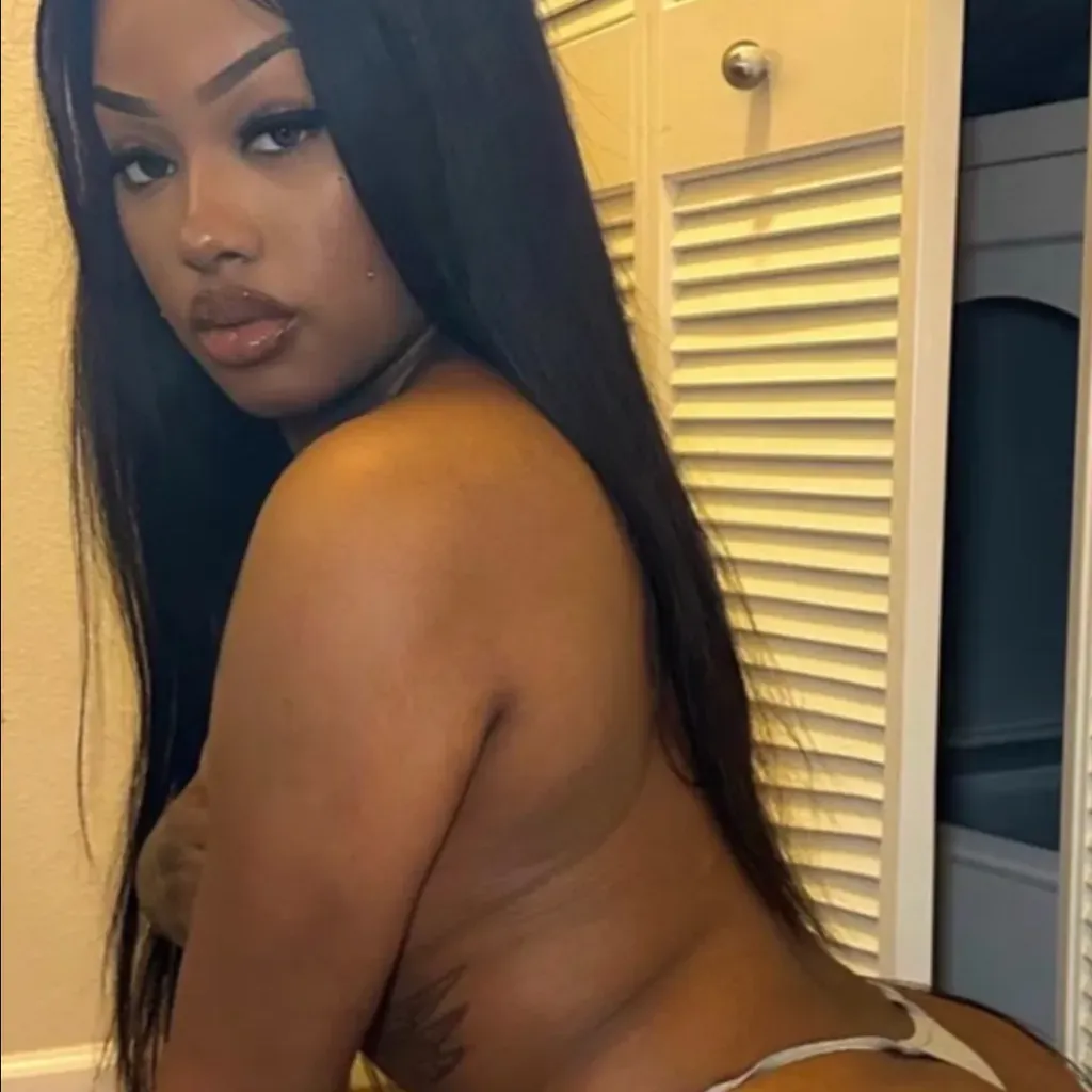 
                        Sasha
                     is Female Escorts. | St. John | New Brunswick | Canada | escortsaffair.com 