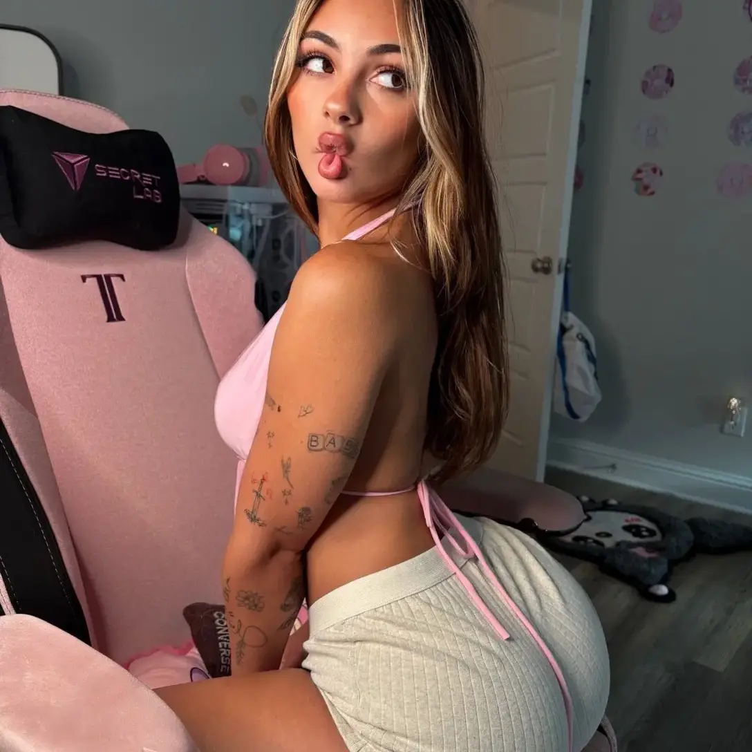 Lulu is Female Escorts. | Brampton | Ontario | Canada | escortsaffair.com 