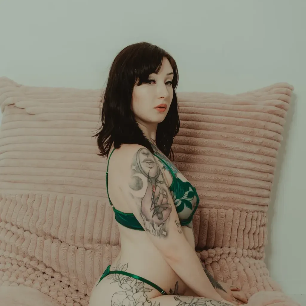 
                        Maryn Frey
                     is Female Escorts. | Victoria | British Columbia | Canada | escortsaffair.com 