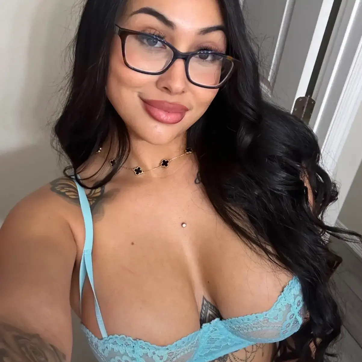 Olivia is Female Escorts. | Fresno | California | United States | escortsaffair.com 