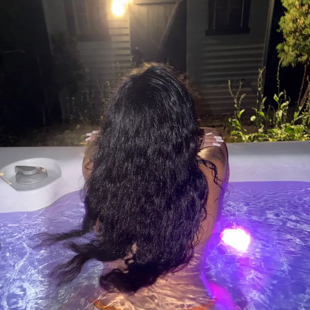 
                        honey
                     is Female Escorts. | Montreal | Quebec | Canada | escortsaffair.com 