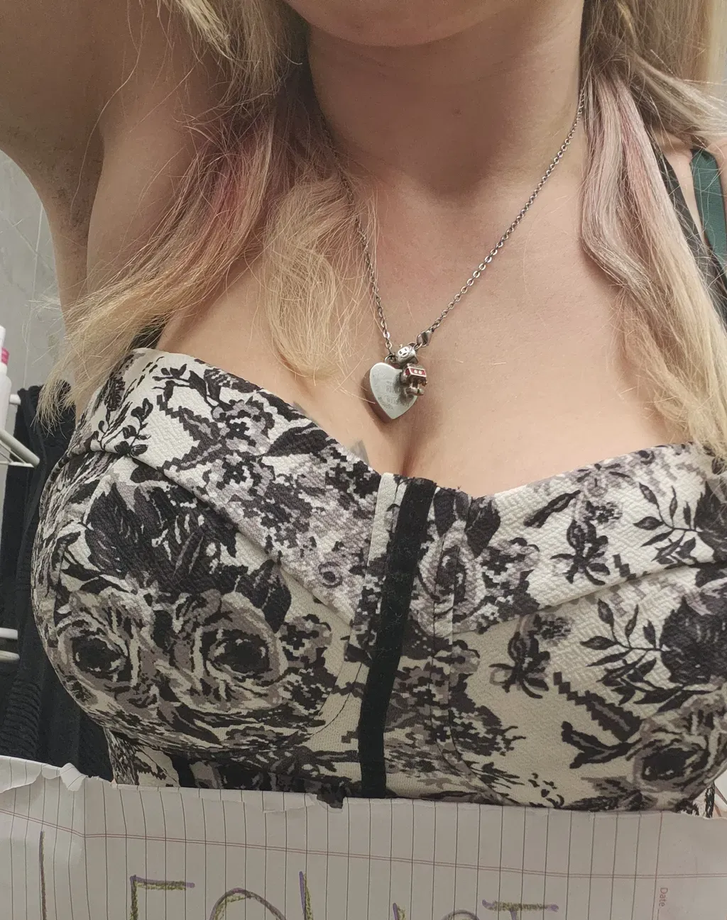 Come see how fast I can make you cum profile image
