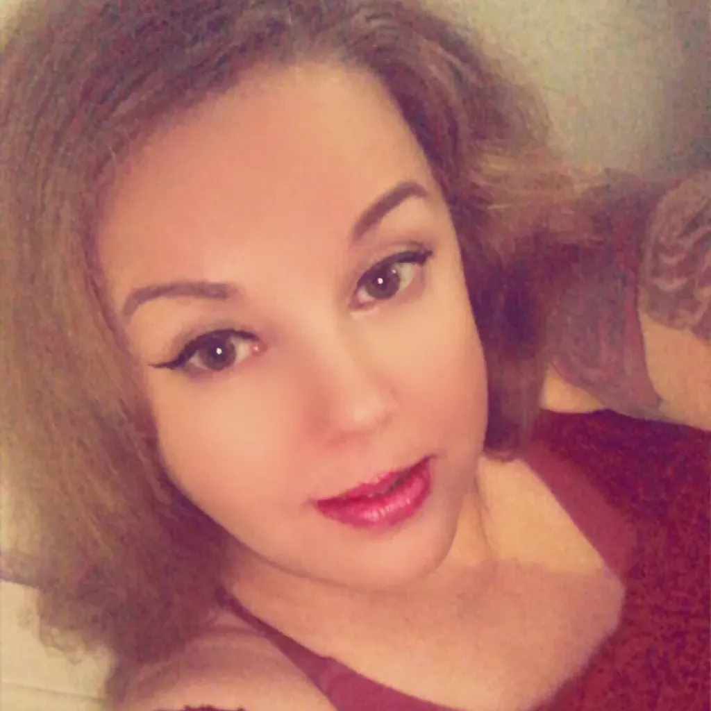
                        Candy
                     is Female Escorts. | belleville | Ontario | Canada | escortsaffair.com 